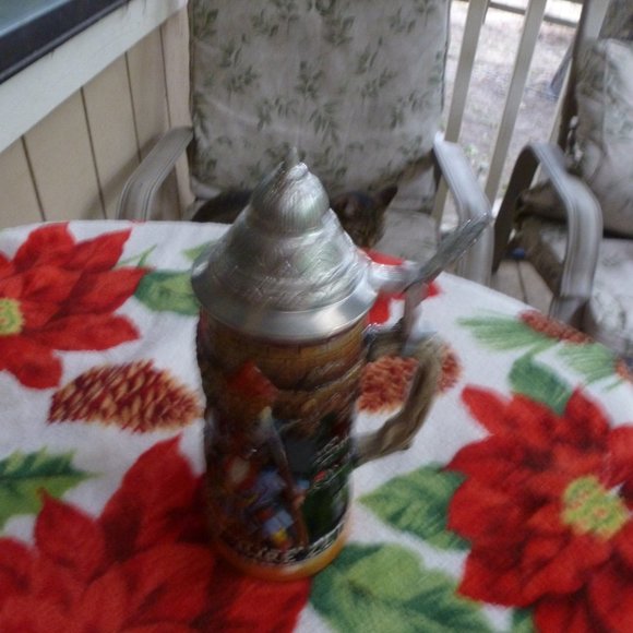 Rare Antique German Beer Stein – Christmas Theme, Raised Relief, Pewter Lid, 10" - Picture 4 of 12